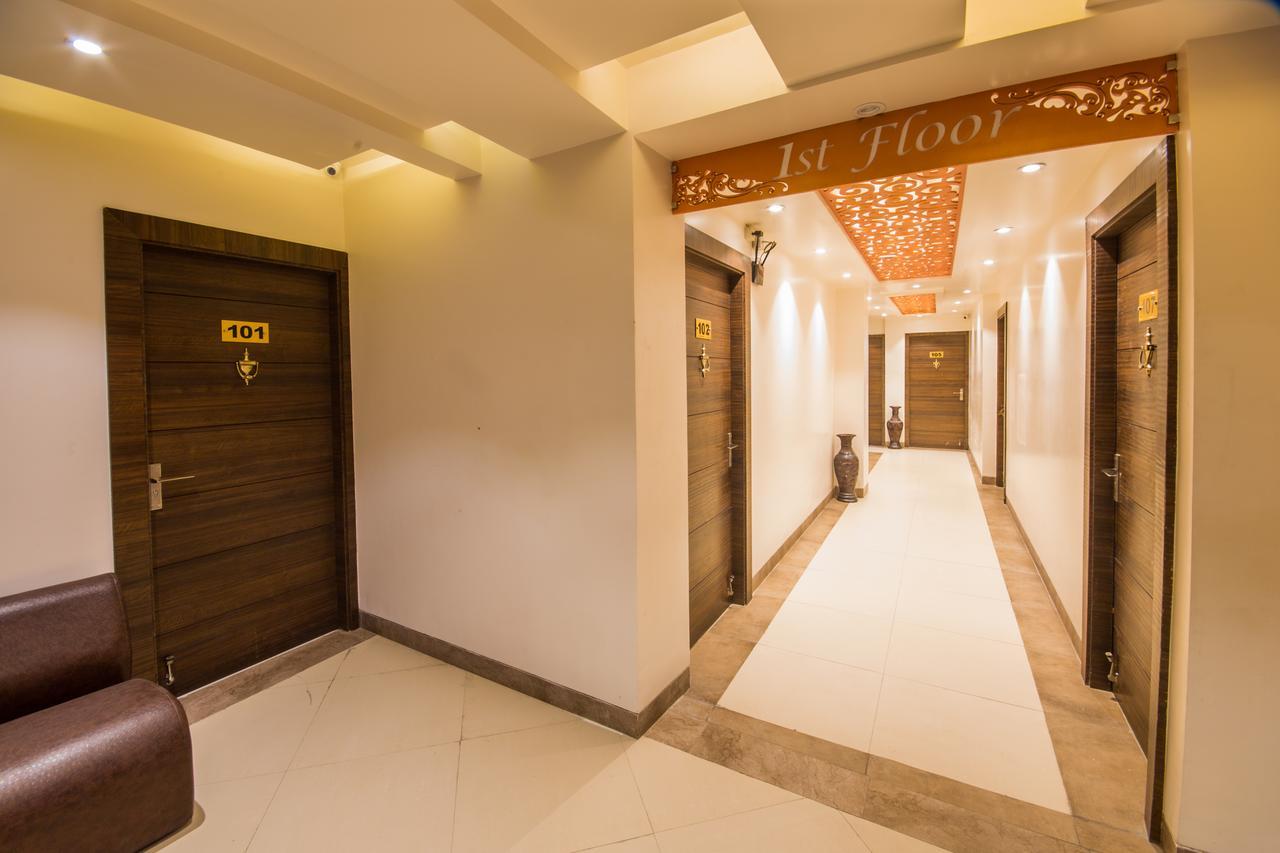 Hotel Arjun International Lucknow Exterior photo